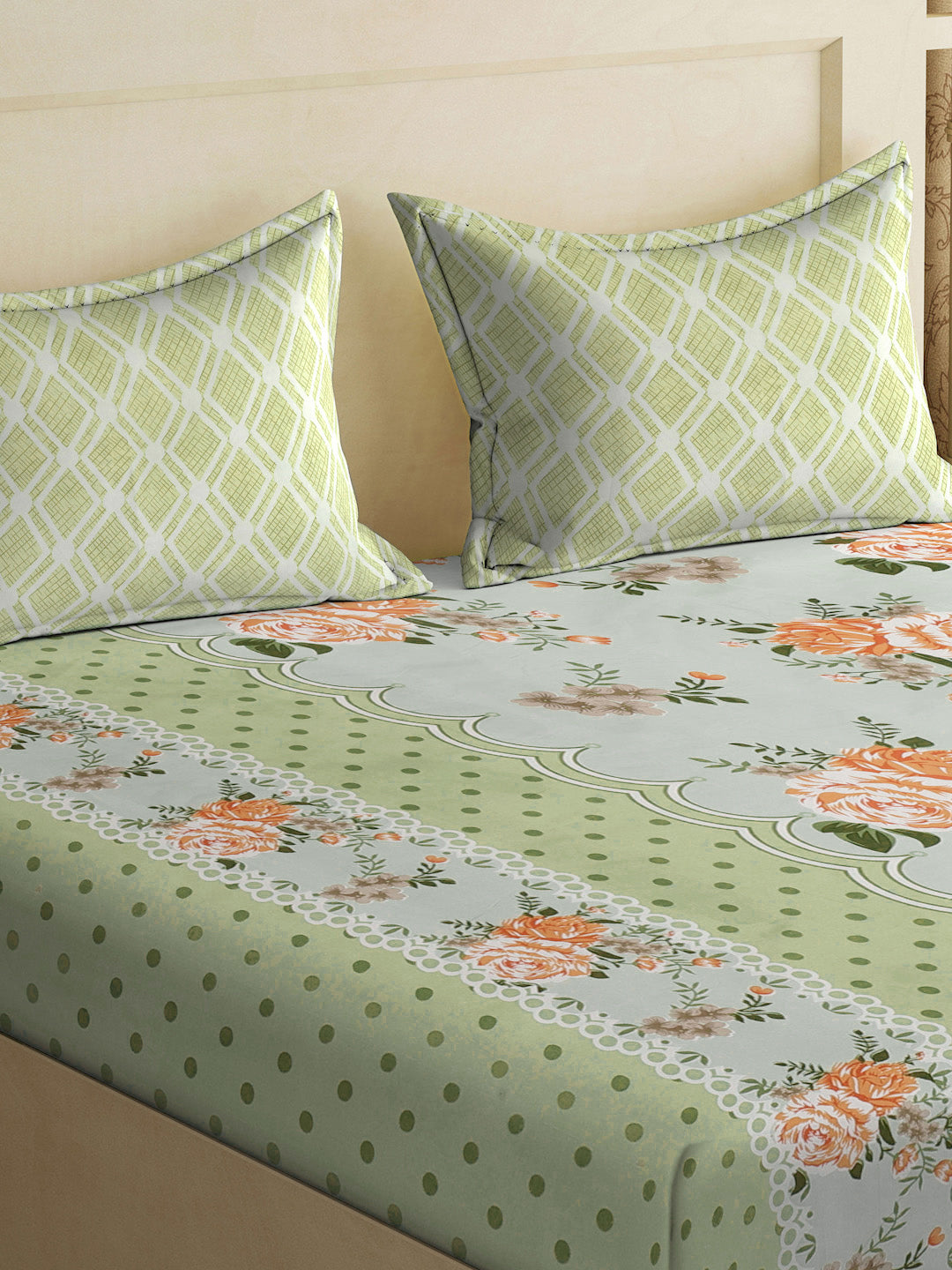 Klotthe Green Floral 300 TC Cotton Blend Double Bedsheet with 2 Pillow Covers