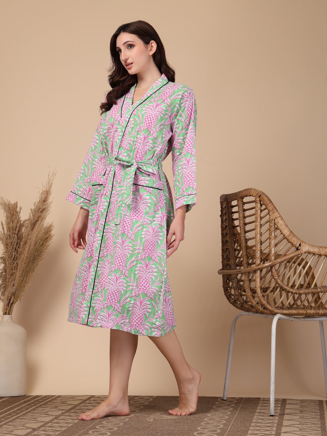 Women Printed Green Floral Pure Cotton Bath Robe With Belt