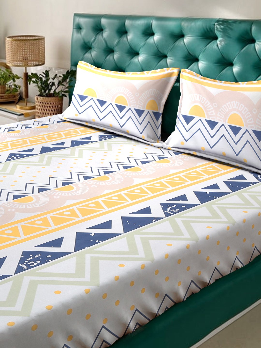 Multi Geometric 300 TC Cotton Blend Fitted Double Bedsheet with 2 Pillow Covers