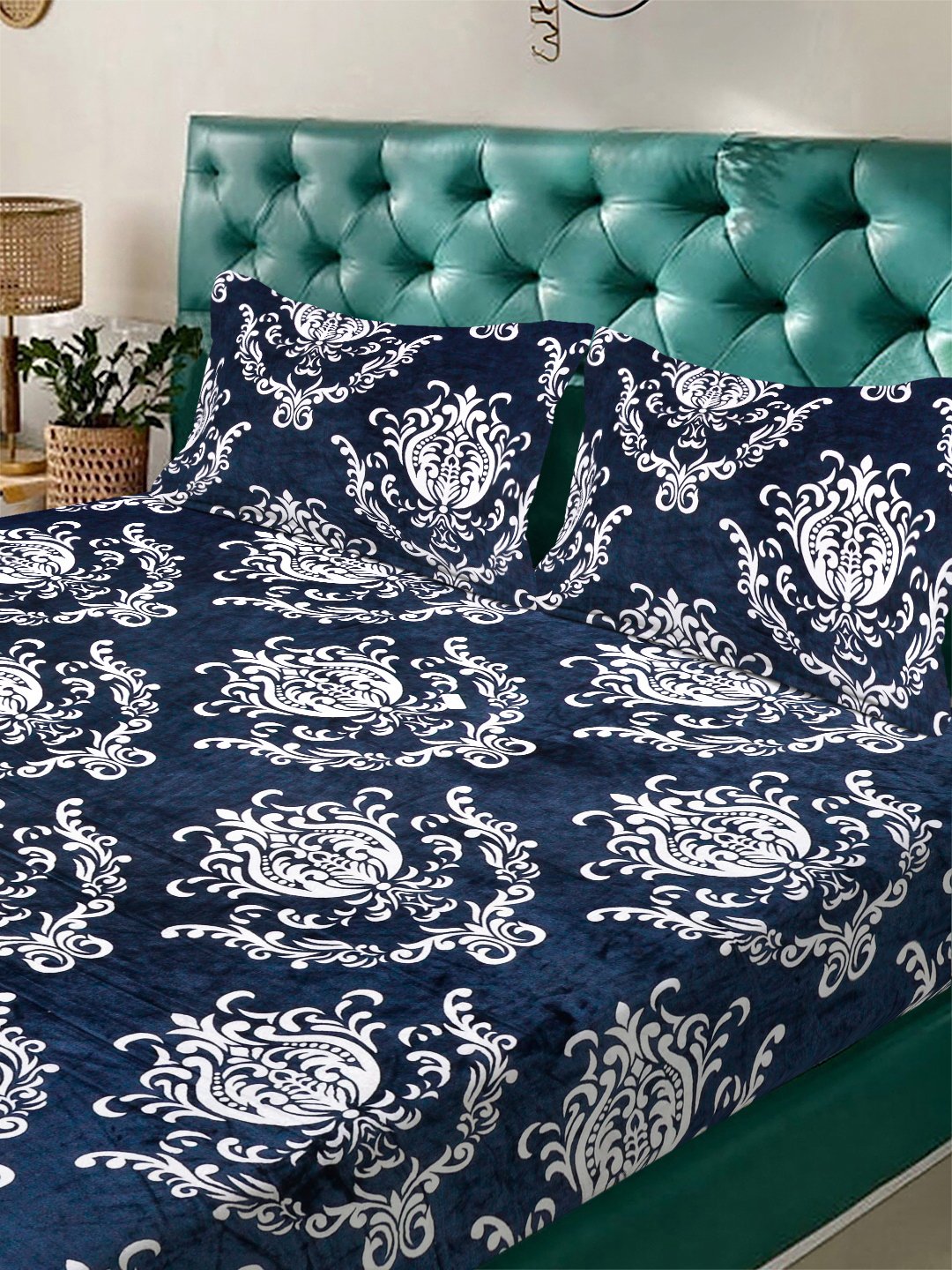 Blue Floral Super King Woolen Fitted Double Bedsheet with 2 Pillow Covers