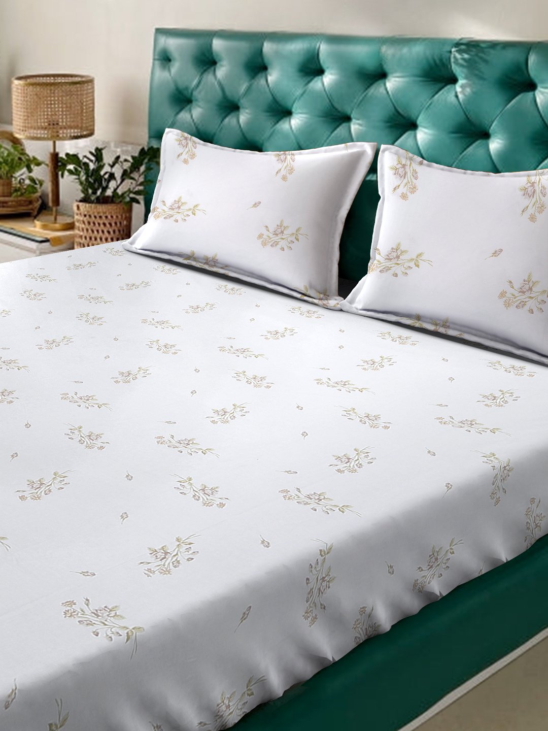 White Floral 400 TC Pure Cotton Super King Double Bedsheet with 2 Pillow Covers
