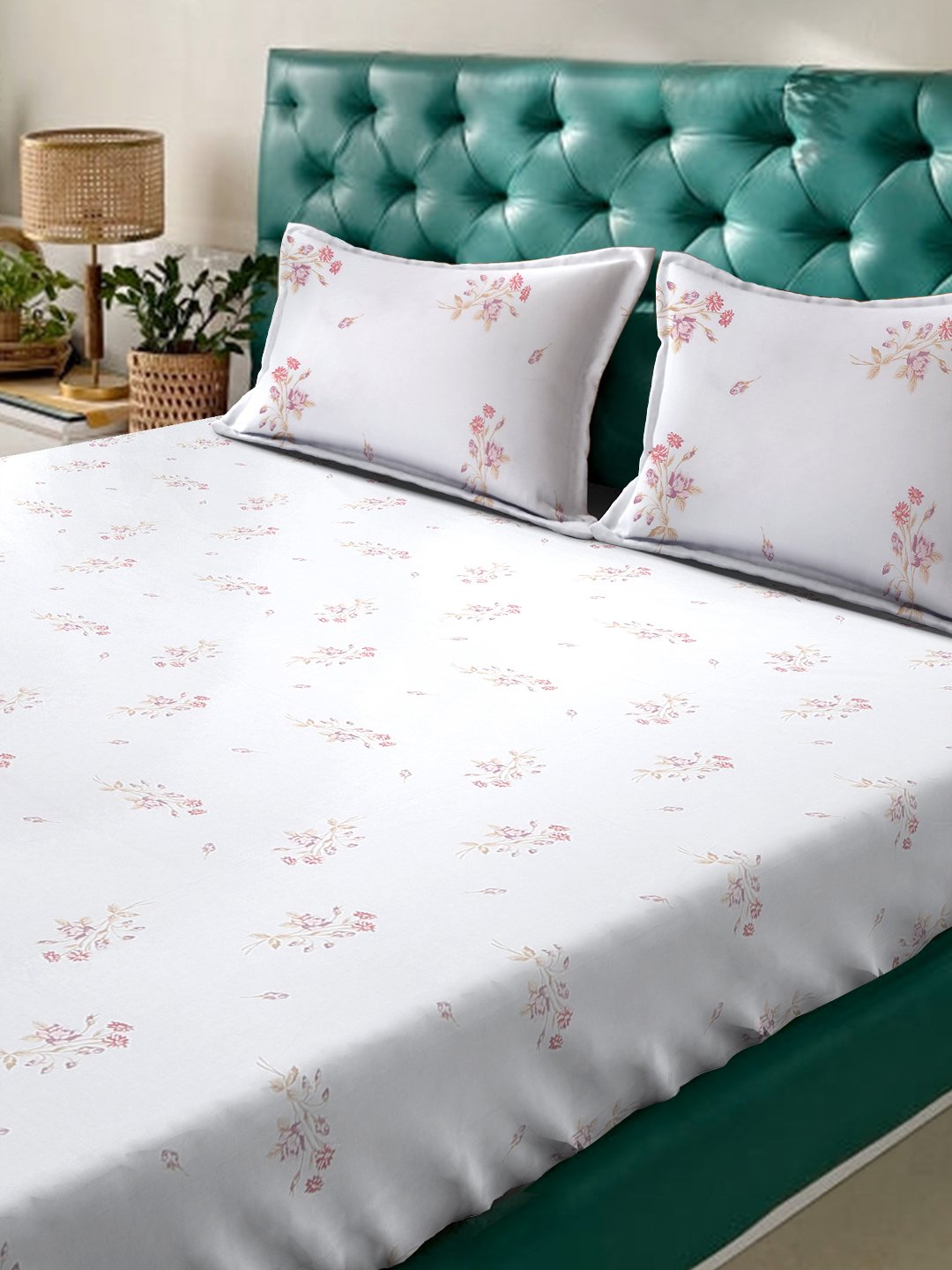 White Floral 400 TC Pure Cotton Super King Double Bedsheet with 2 Pillow Covers
