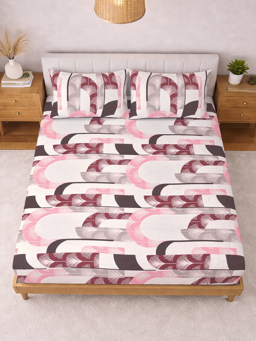 Multi Geometric Cotton Blend Double Bedsheet with 2 Pillow Covers