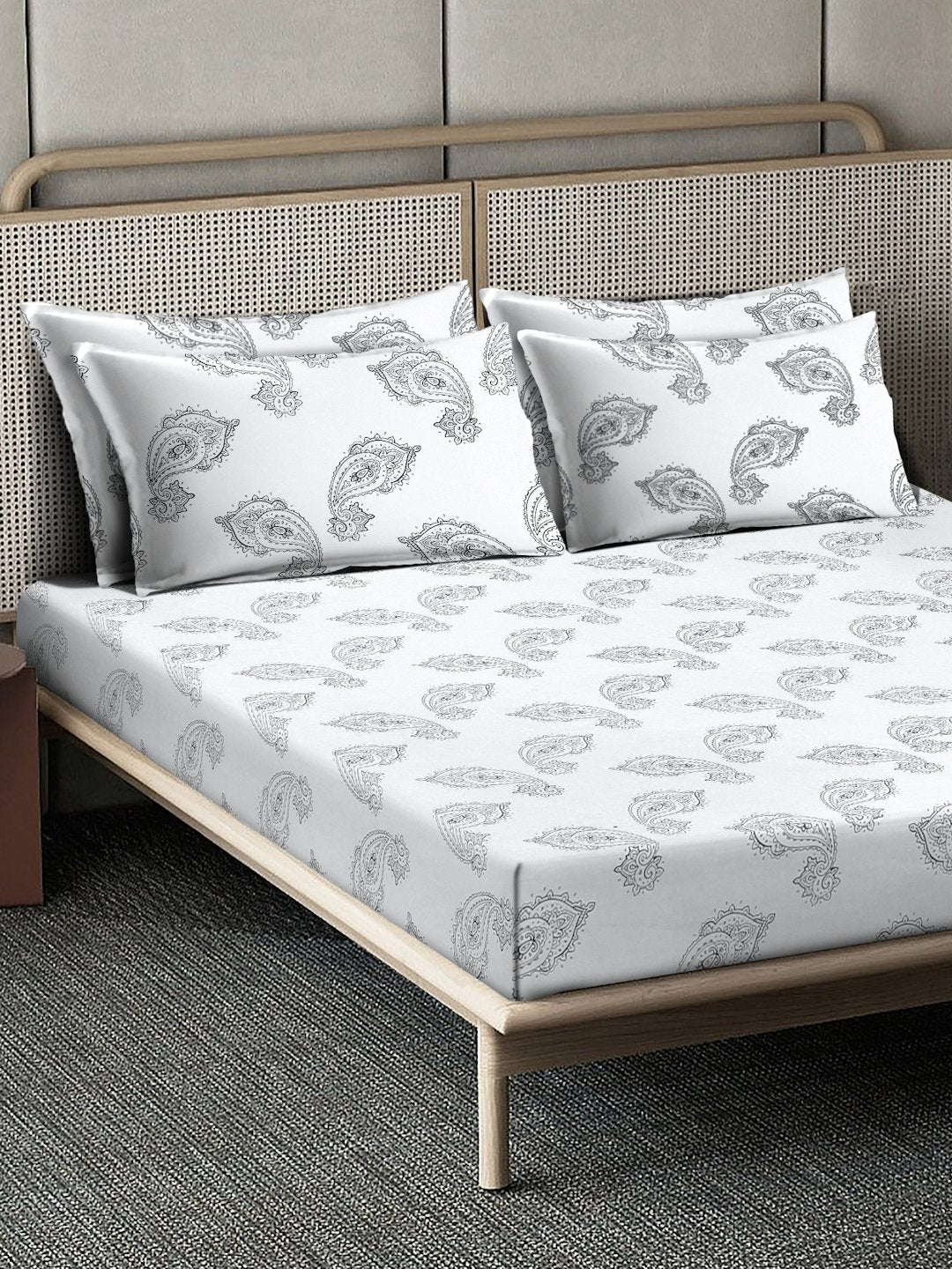 OffWhite Ethnic Motifs 400 TC Pure Cotton Fitted Super King Double Bedsheet with 4 Pillow Covers