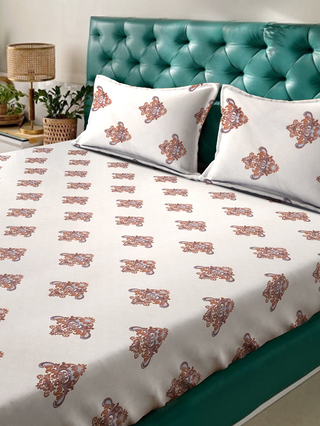 Cream Floral 300 TC Cotton Blend Double Bedsheet in Book Fold Packing