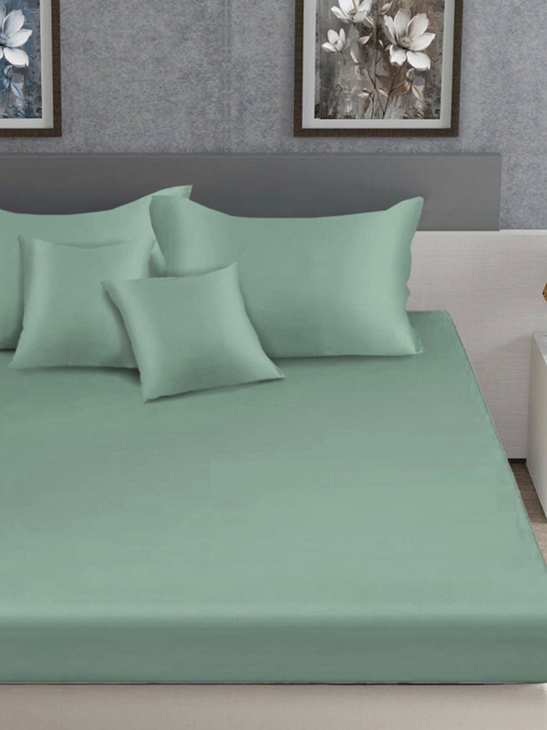 Green Solid 400 TC Satin Super King Double Bedsheet with 2 Pillow Covers & 2 Cushion Covers
