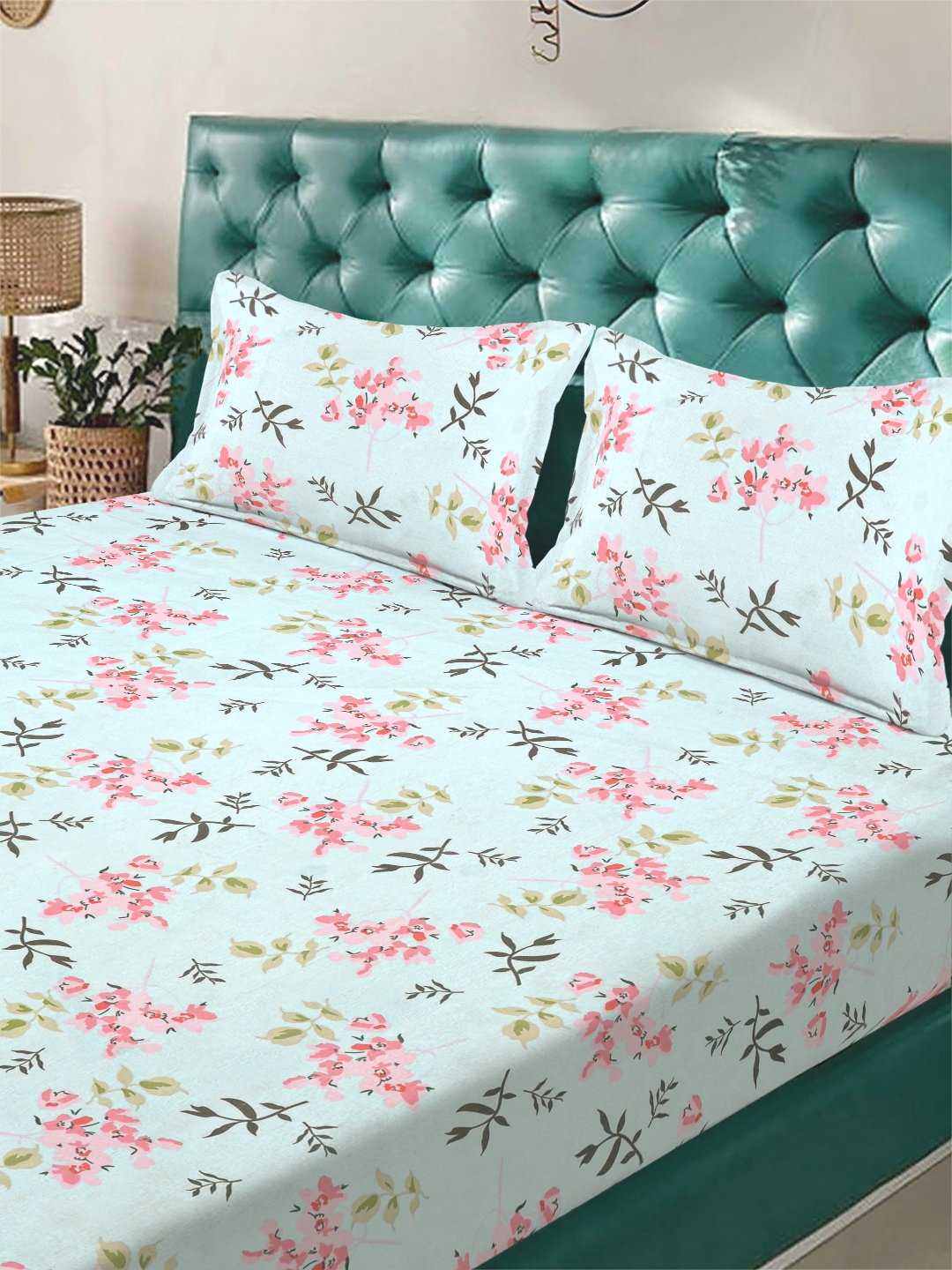 Green Floral 300 TC Cotton Blend Double Bedsheet with 2 Pillow Covers