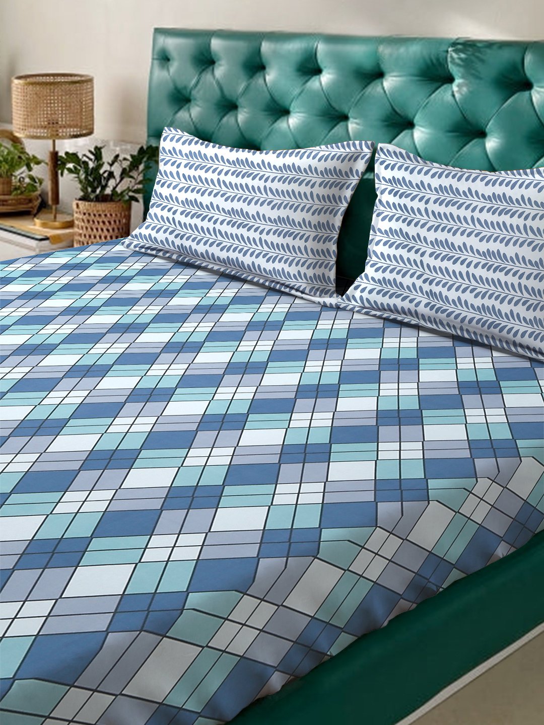 Multi Geometric 300 TC Cotton Blend Fitted Double Bedsheet in Book Fold Packing