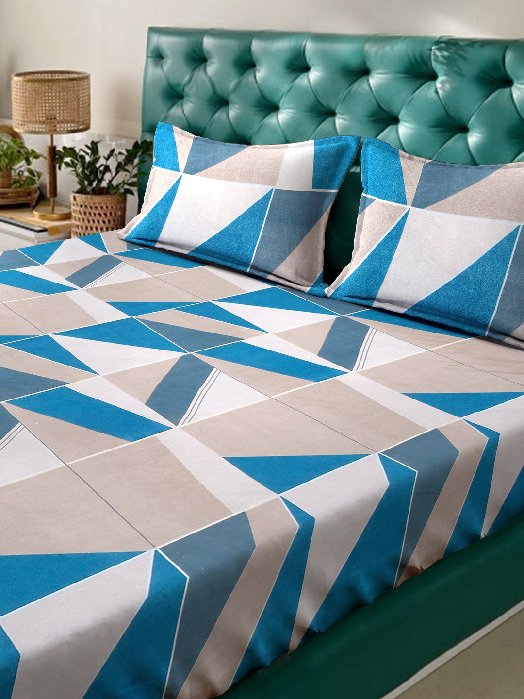 Multi Geometric 300 TC Cotton Blend Fitted Double Bedsheet in Book Fold Packing