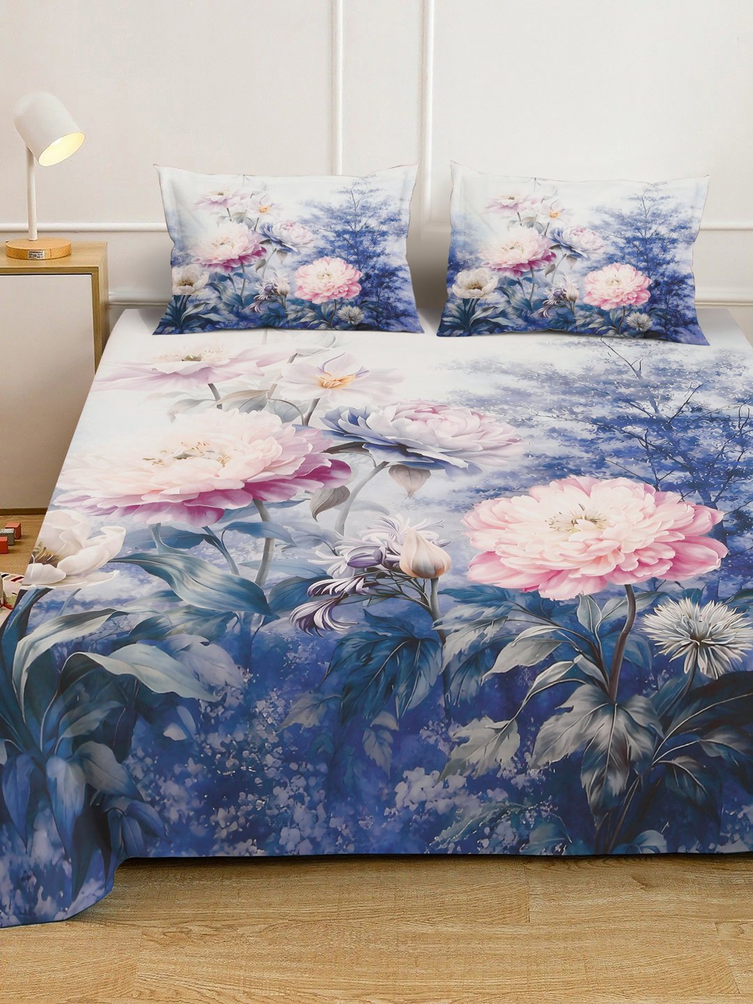 Blue Digital Floral Printed Cotton Blend Fitted Double Bedsheet with 2 Pillow Covers
