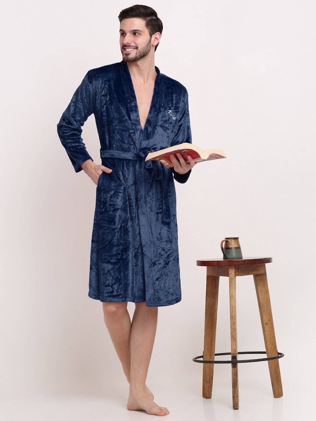 Men Blue Solid Wool Bath Robe With Belt