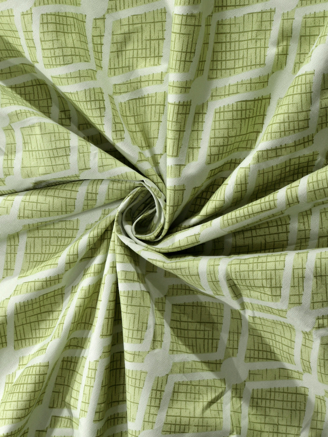 Klotthe Green Geometric 300 TC Cotton Blend Double Bedsheet with 2 Pillow Covers