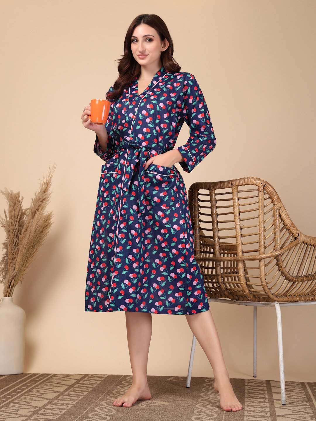 Women Printed Blue Abstract Pure Cotton Bath Robe With Belt