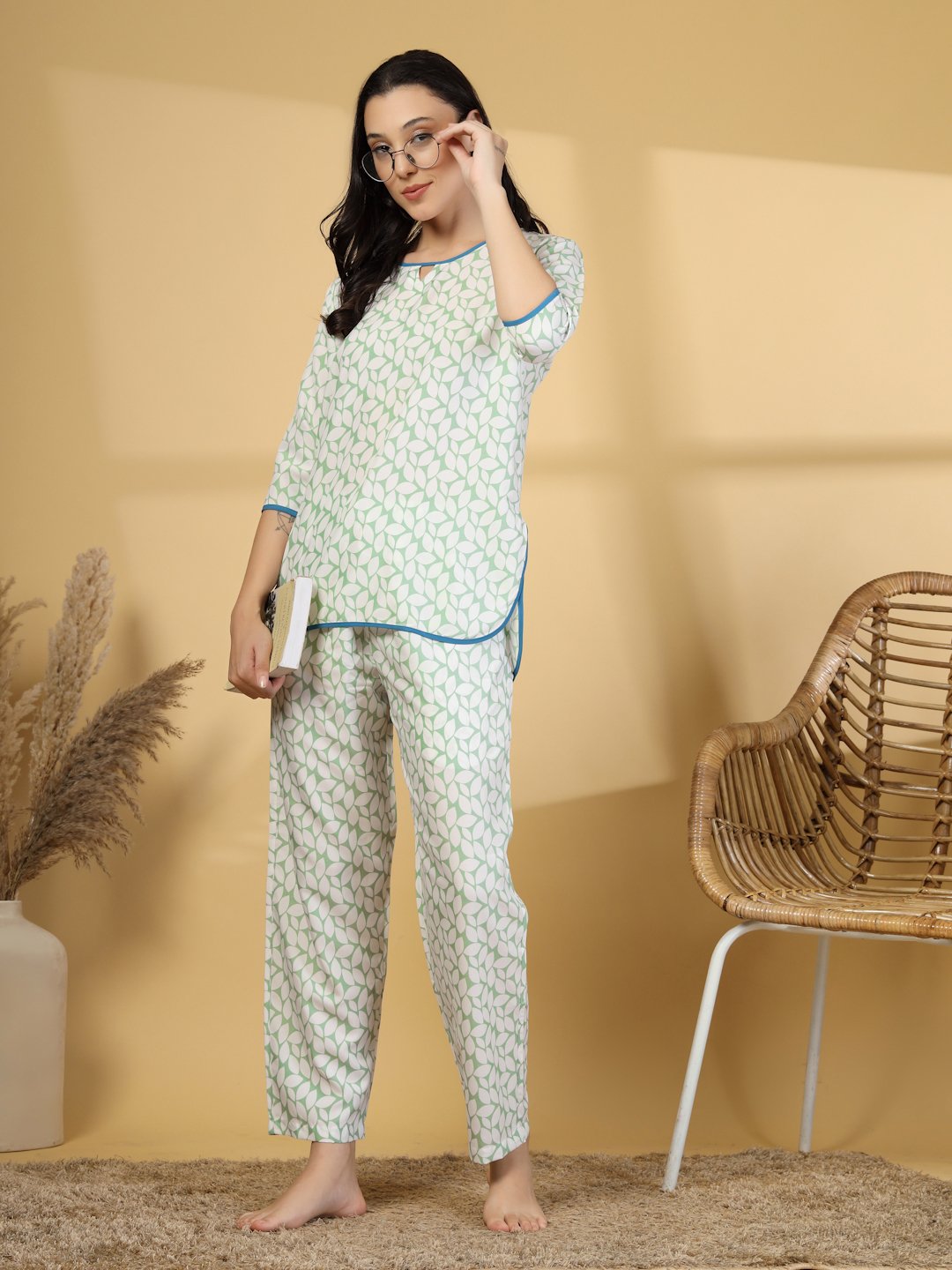 Women Green Floral Cotton Blend Night Suit