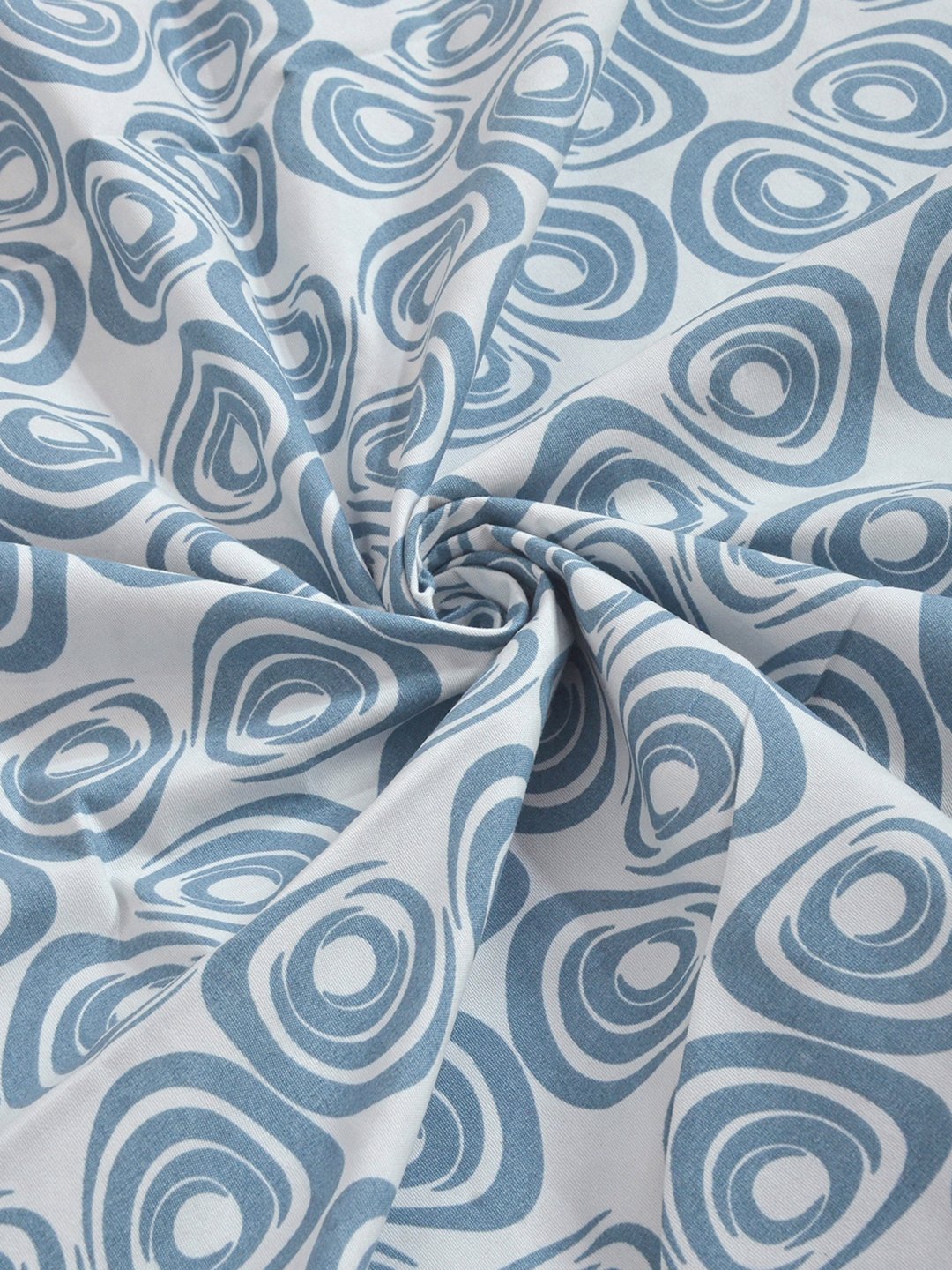Blue Geometric 300 TC Cotton Blend Single Bedsheet with Pillow Cover