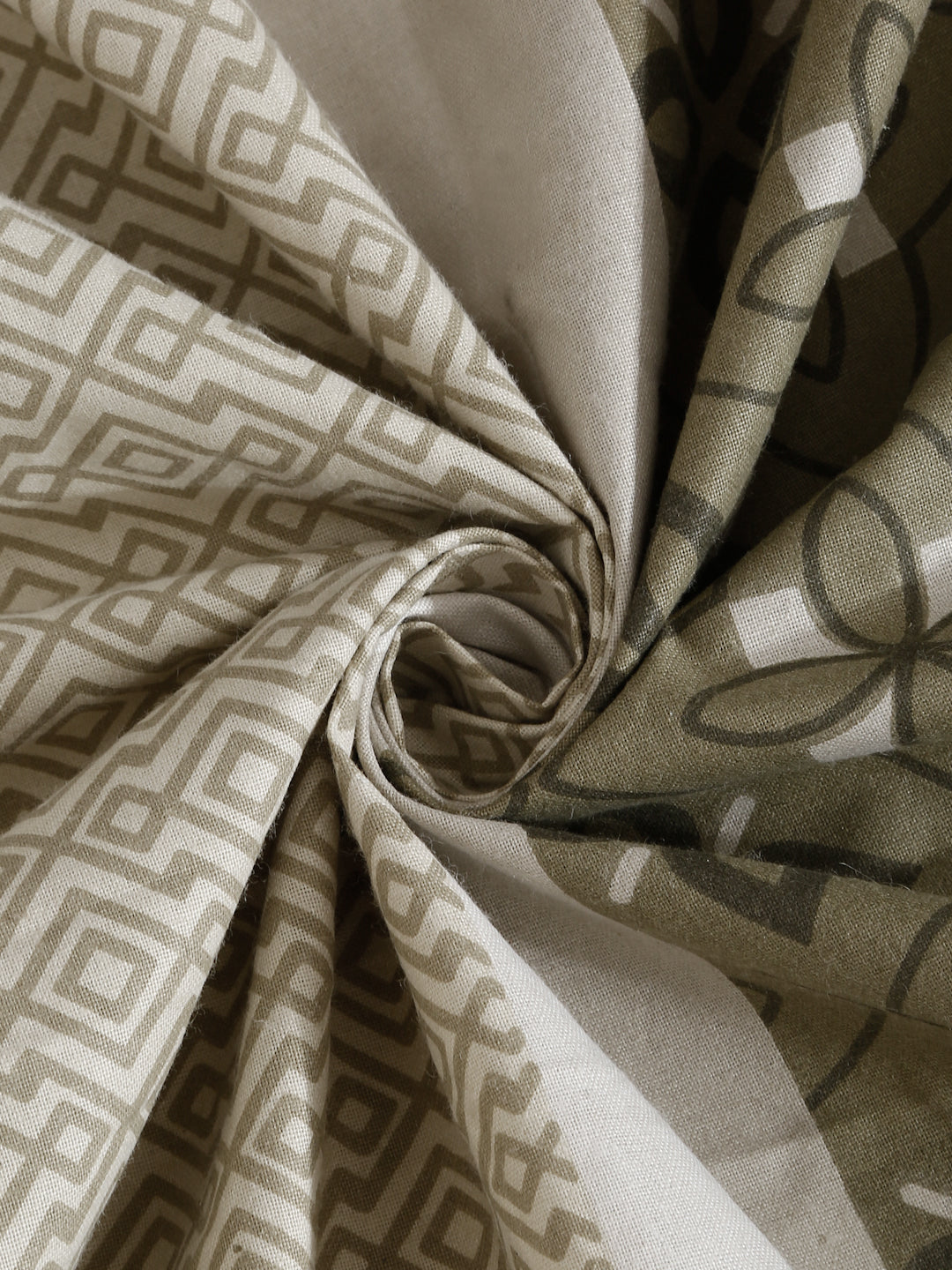 Klotthe Olive Geometric 400 TC Pure Cotton Single Bedsheet with Pillow Cover