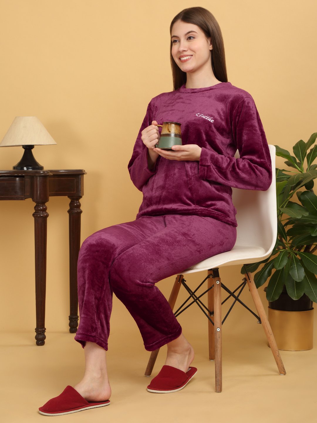 Klotthe Women Maroon Solid Woolen Night Suit