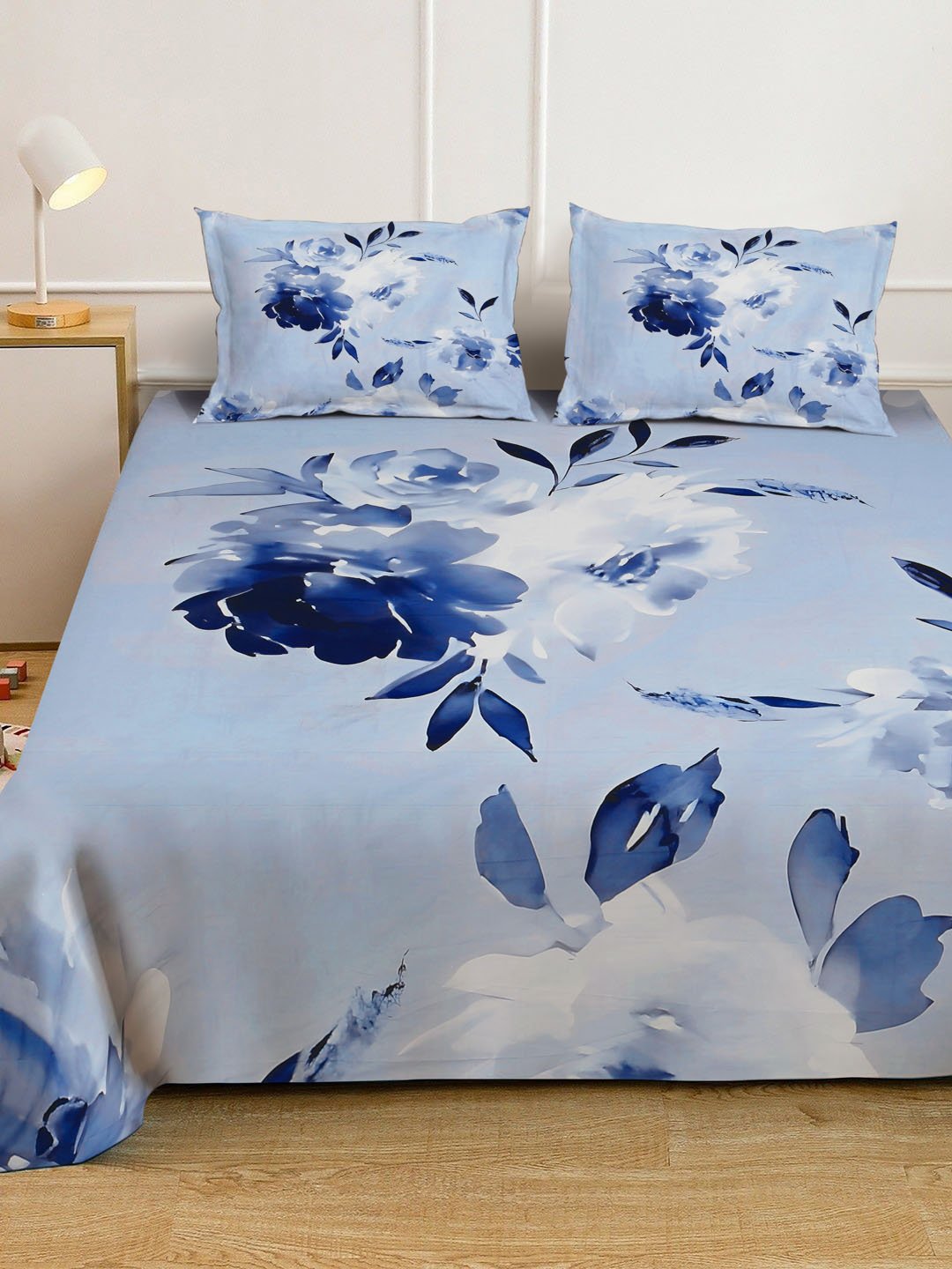 Blue Digital Floral Printed Cotton Blend Double Bedsheet with 2 Pillow Covers