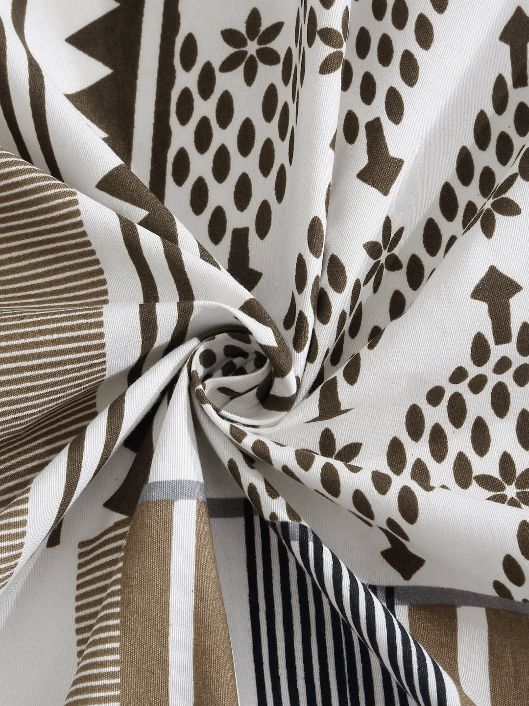 White Geometric 300 TC Cotton Blend Double Bedsheet in Book Fold Packing