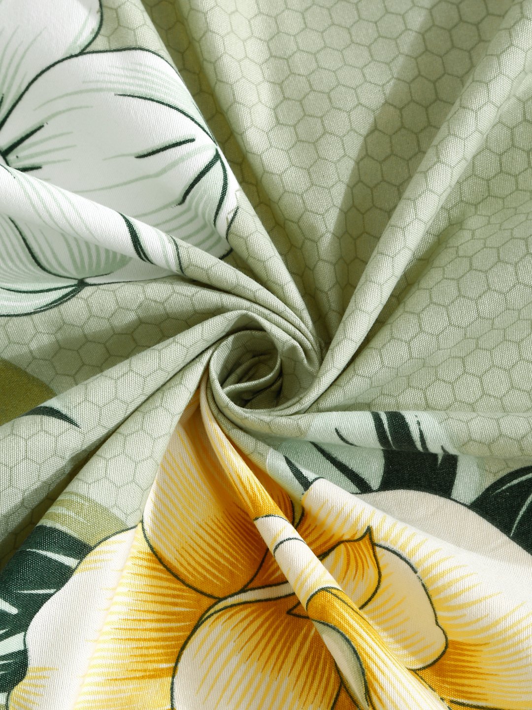 Green Floral 300 TC Cotton Blend Fitted Single Bedsheet in Book Fold Packing