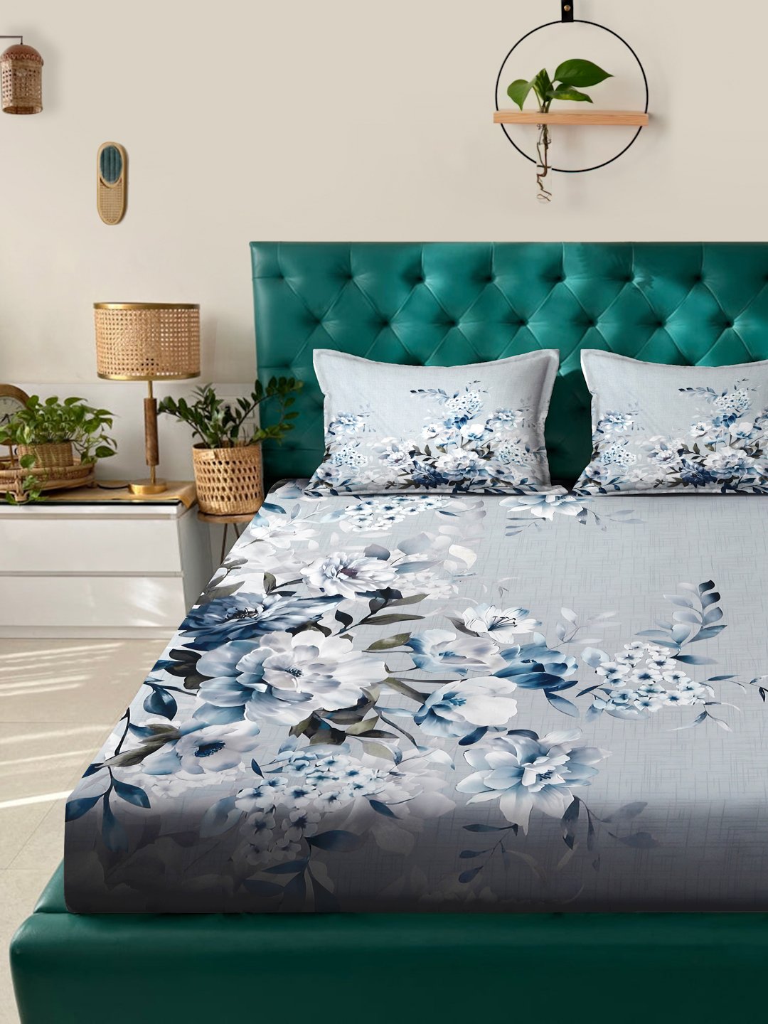 Grey Digital Floral Printed Cotton Blend Fitted Fitted Double Bedsheet with 2 Pillow Covers