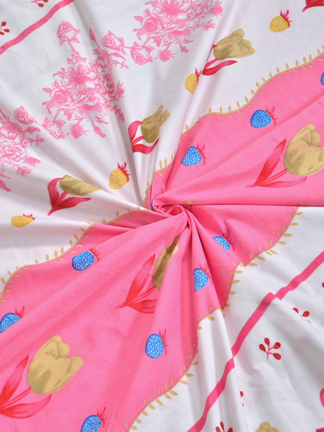 Pink Floral 300 TC Cotton Blend Fitted Double Bedsheet with 2 Pillow Covers