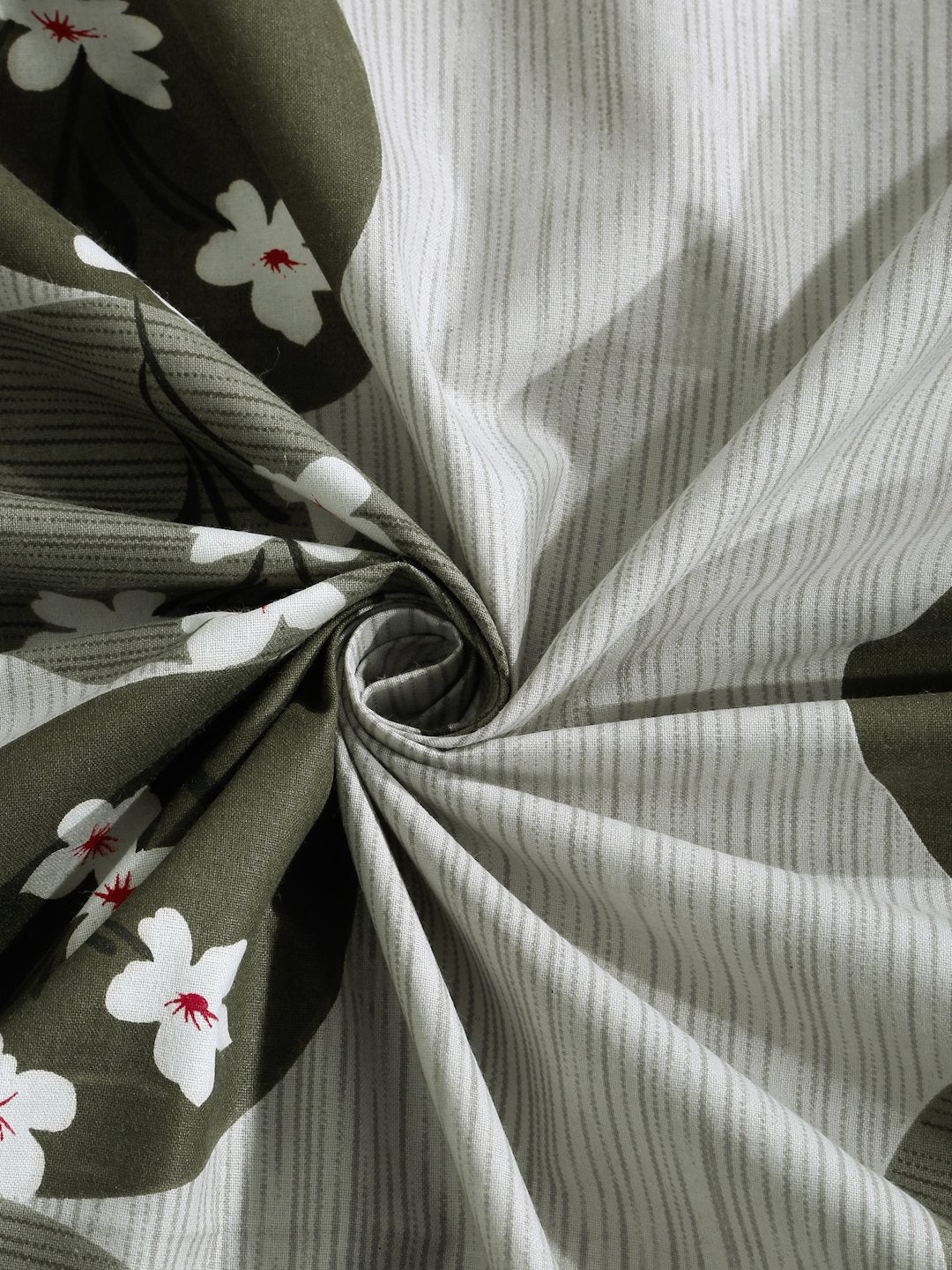 Olive Floral 400 TC Pure Cotton Fitted Double Bedsheet with 2 Pillow Covers