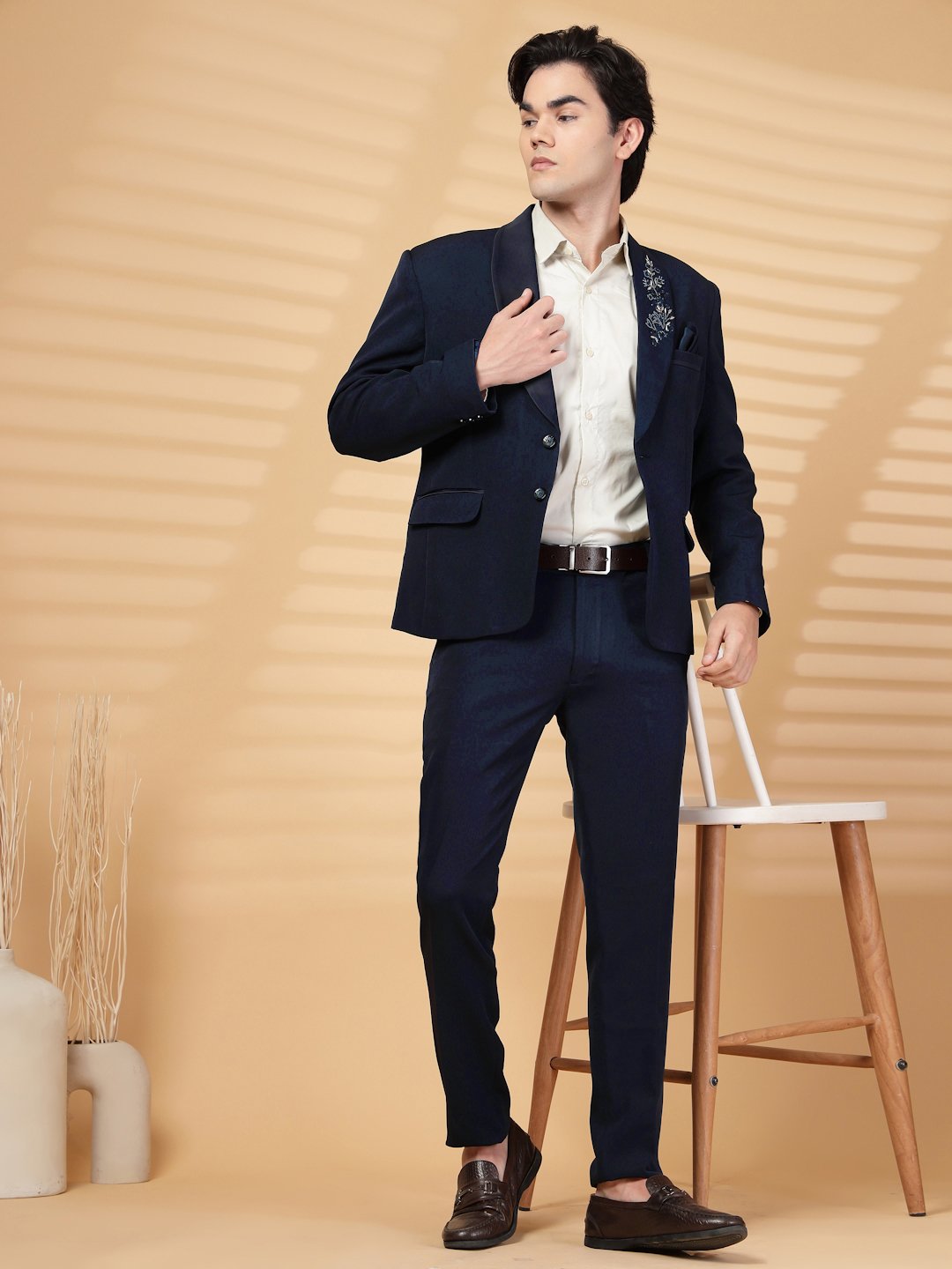 Blue Solid Embroidery Single-Breasted Two-Piece Party Suit