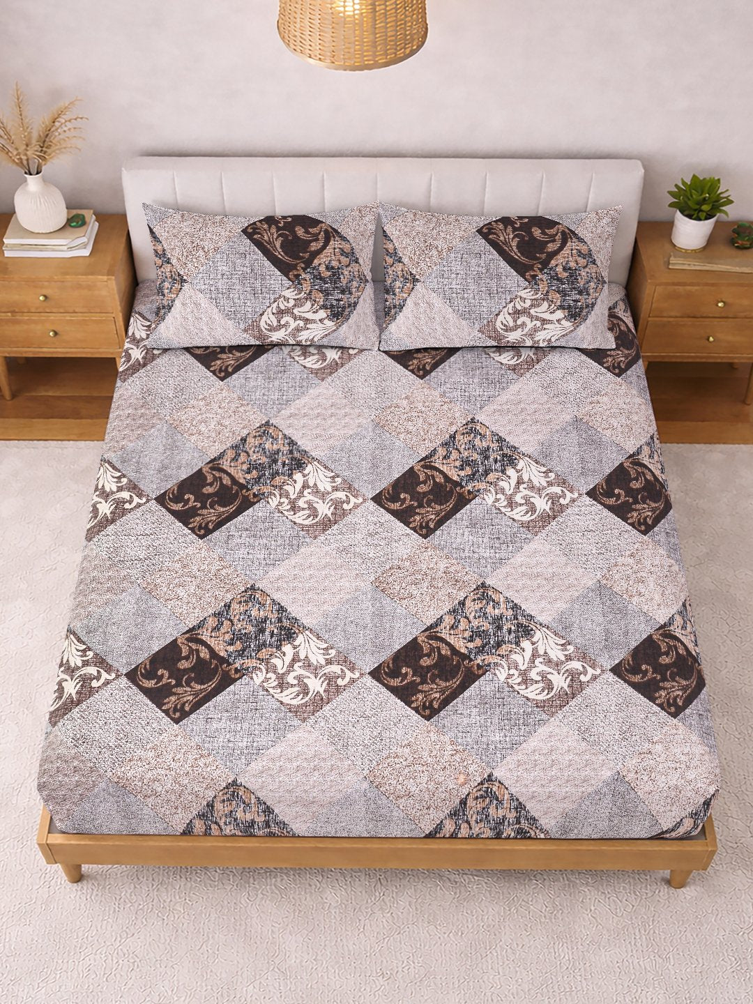 Brown Geometric Cotton Blend Double Bedsheet with 2 Pillow Covers