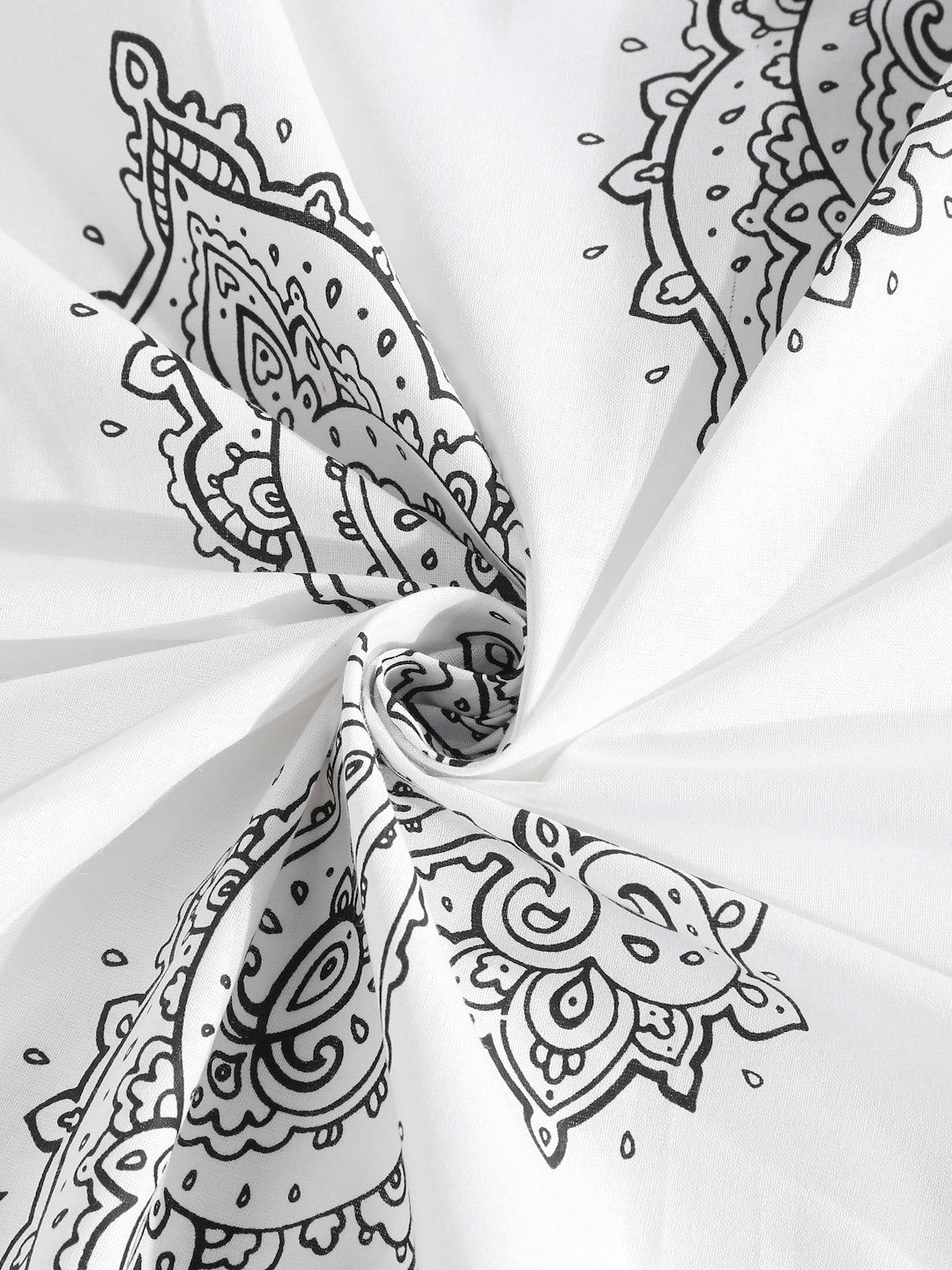 OffWhite Ethnic Motifs 400 TC Pure Cotton Super King Double Bedsheet with 4 Pillow Covers