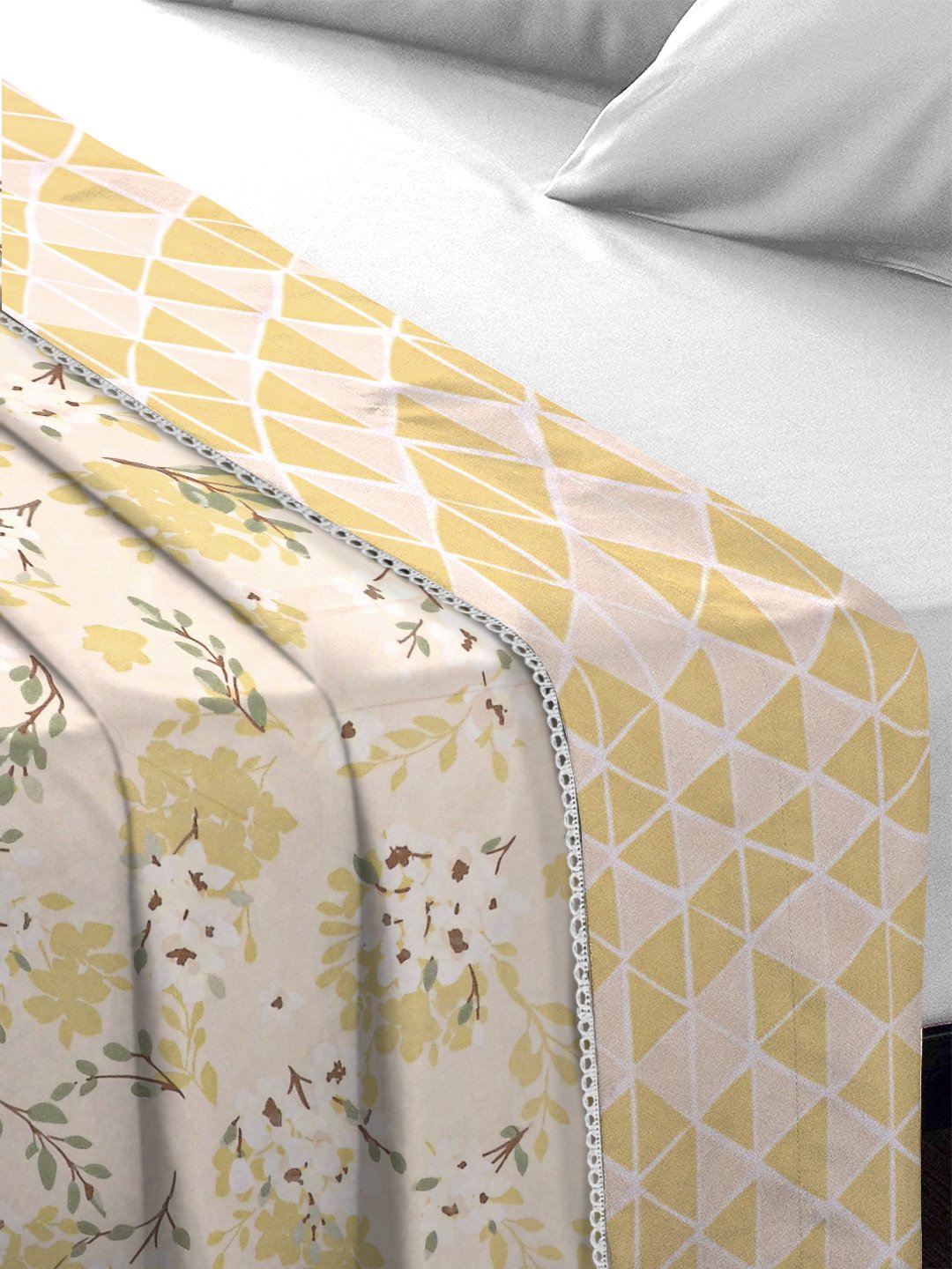 Yellow Cotton Blend Floral Double Bed Dohar