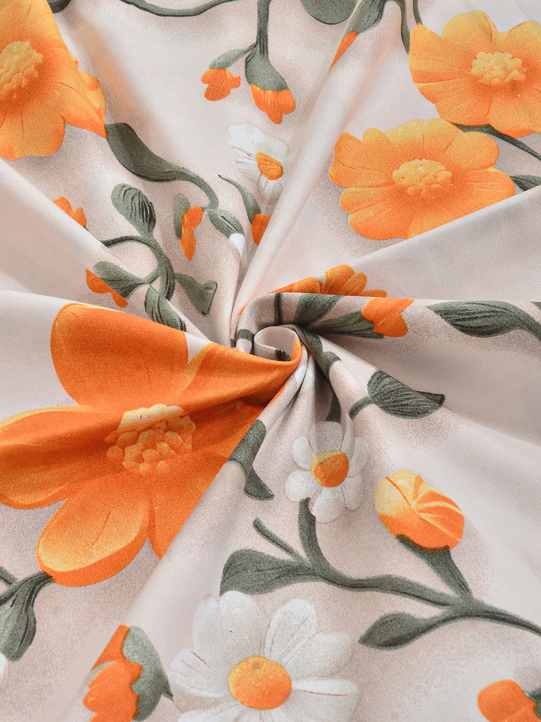 Cream Floral 7D King Size Cotton Blend Double Bedsheet with 2 Pillow Covers