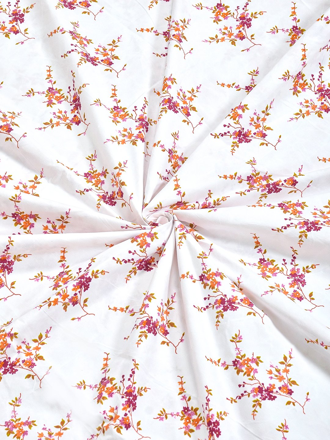 White Floral 300 TC Cotton Blend Double Bedsheet in Book Fold Packing