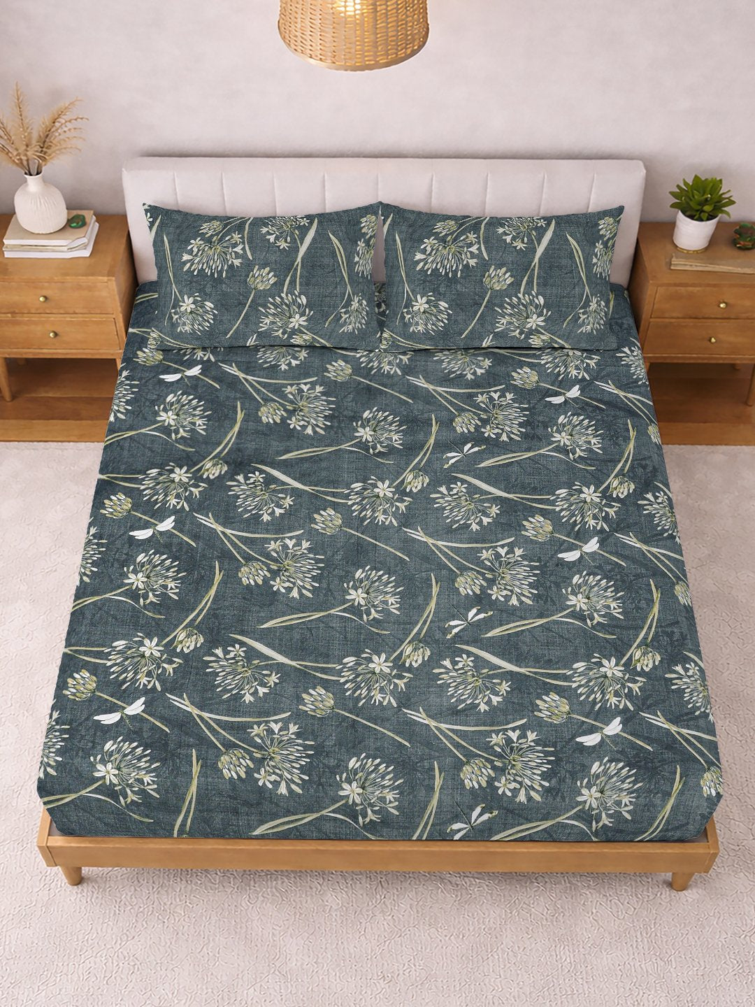 Green Floral Cotton Blend Double Bedsheet with 2 Pillow Covers