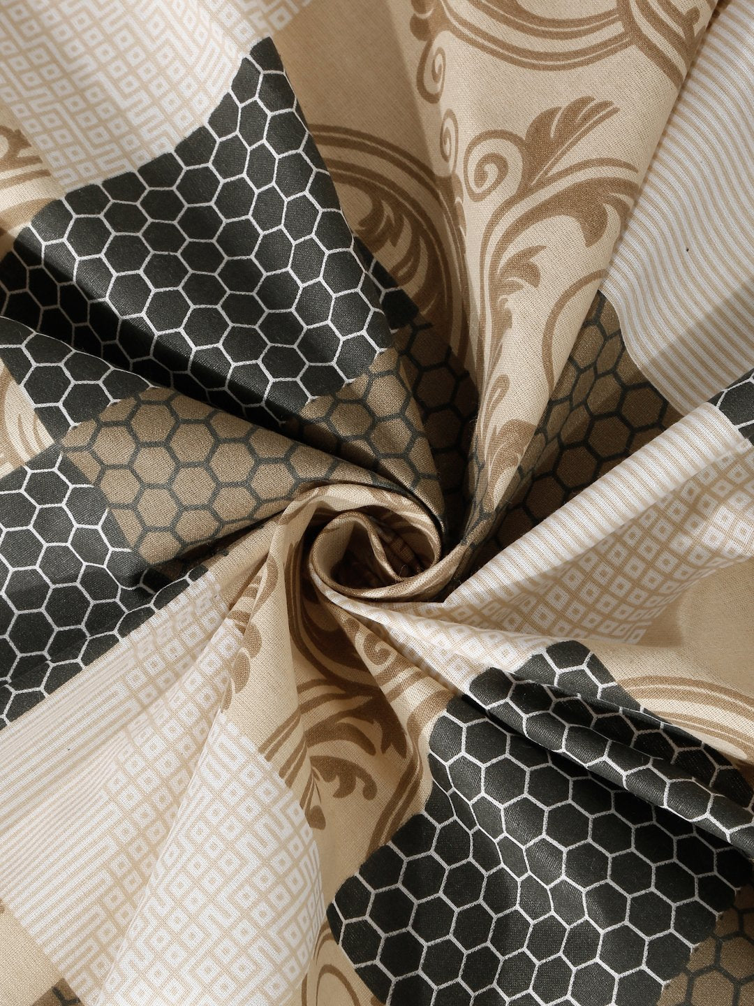 Multi Geometric 400 TC Pure Cotton Double Bedsheet in Book Fold Packing