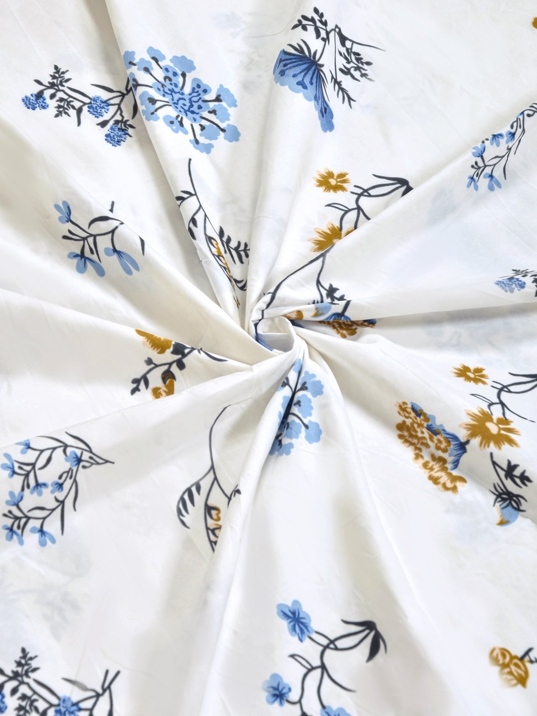 White Floral 300 TC Cotton Blend Single Bedsheet with Pillow Cover
