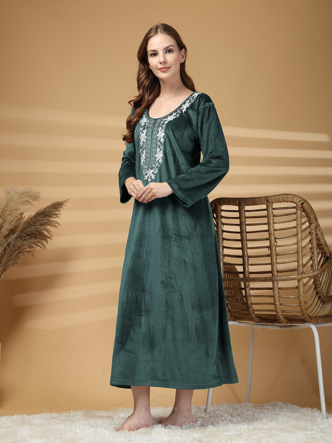 Klotthe Green Solid Soft touch Velvet Maxi Nightdress