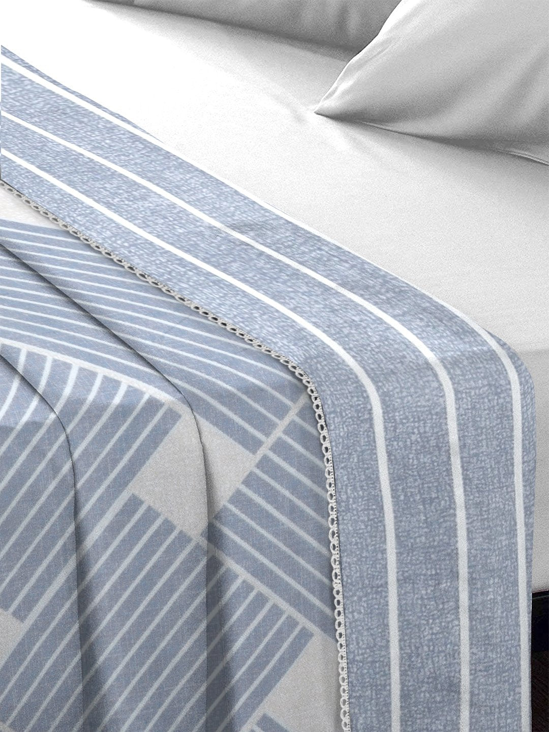 Blue Cotton Blend Geometric Double Bed Dohar