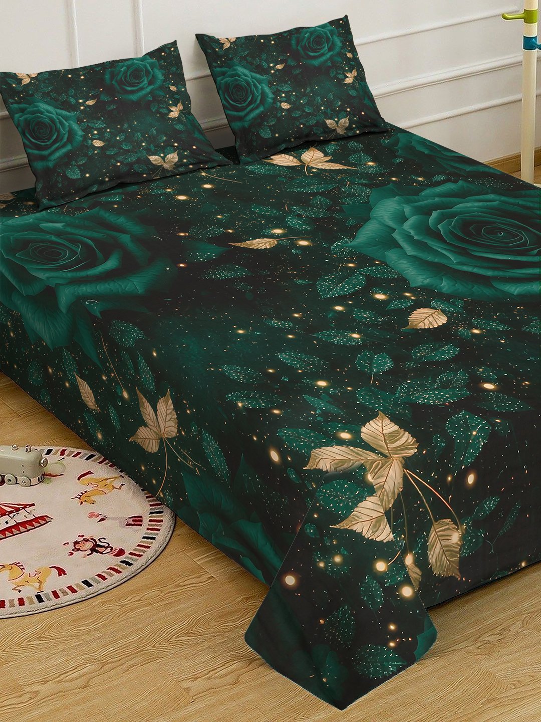 Green Digital Floral Printed Cotton Blend Fitted Double Bedsheet with 2 Pillow Covers