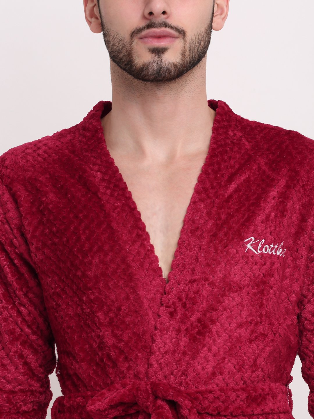 Men Red Self Design Wool Bath Robe With Belt
