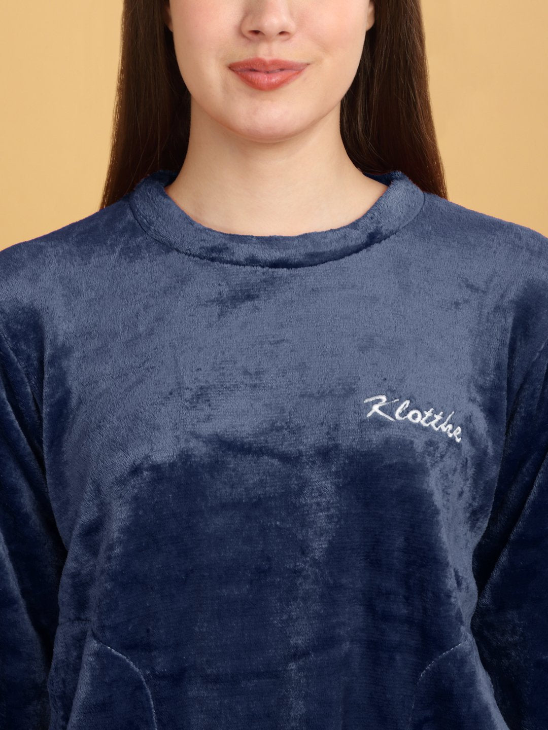 Klotthe Women Blue Solid Woolen Night Suit