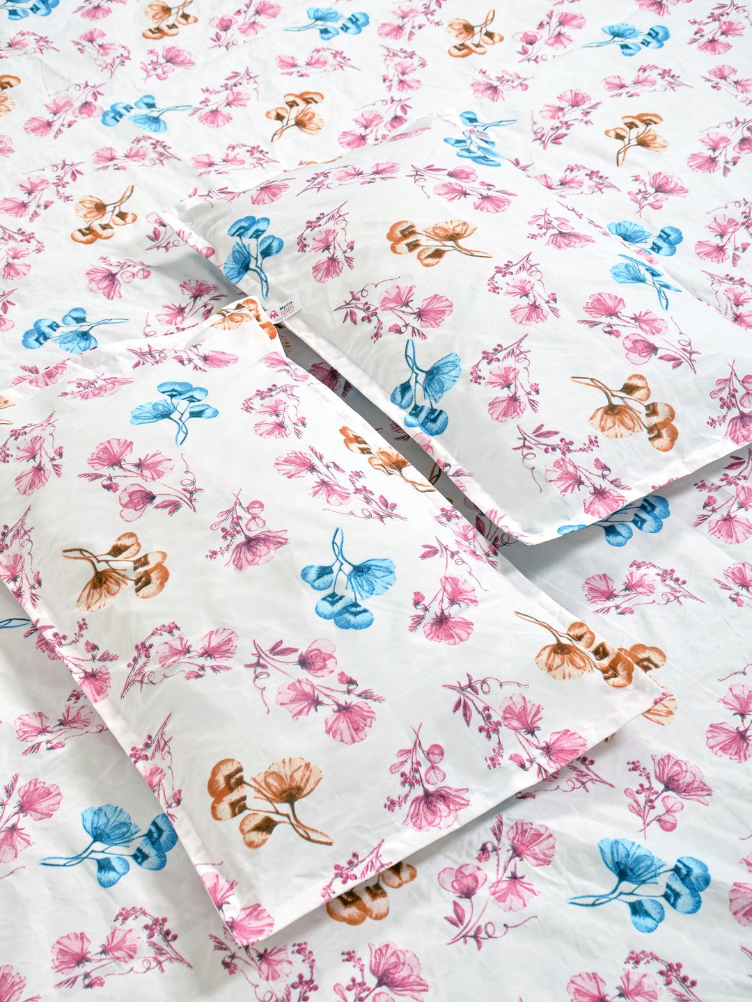 White Floral 300 TC Cotton Blend Double Bedsheet with 2 Pillow Covers