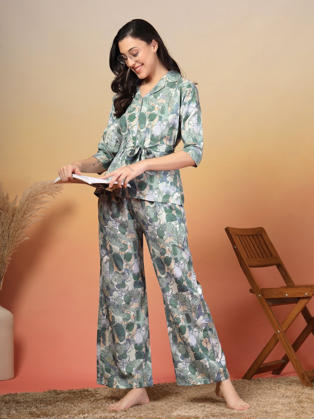 Women Green Floral Cotton Blend Night Suit with Robe