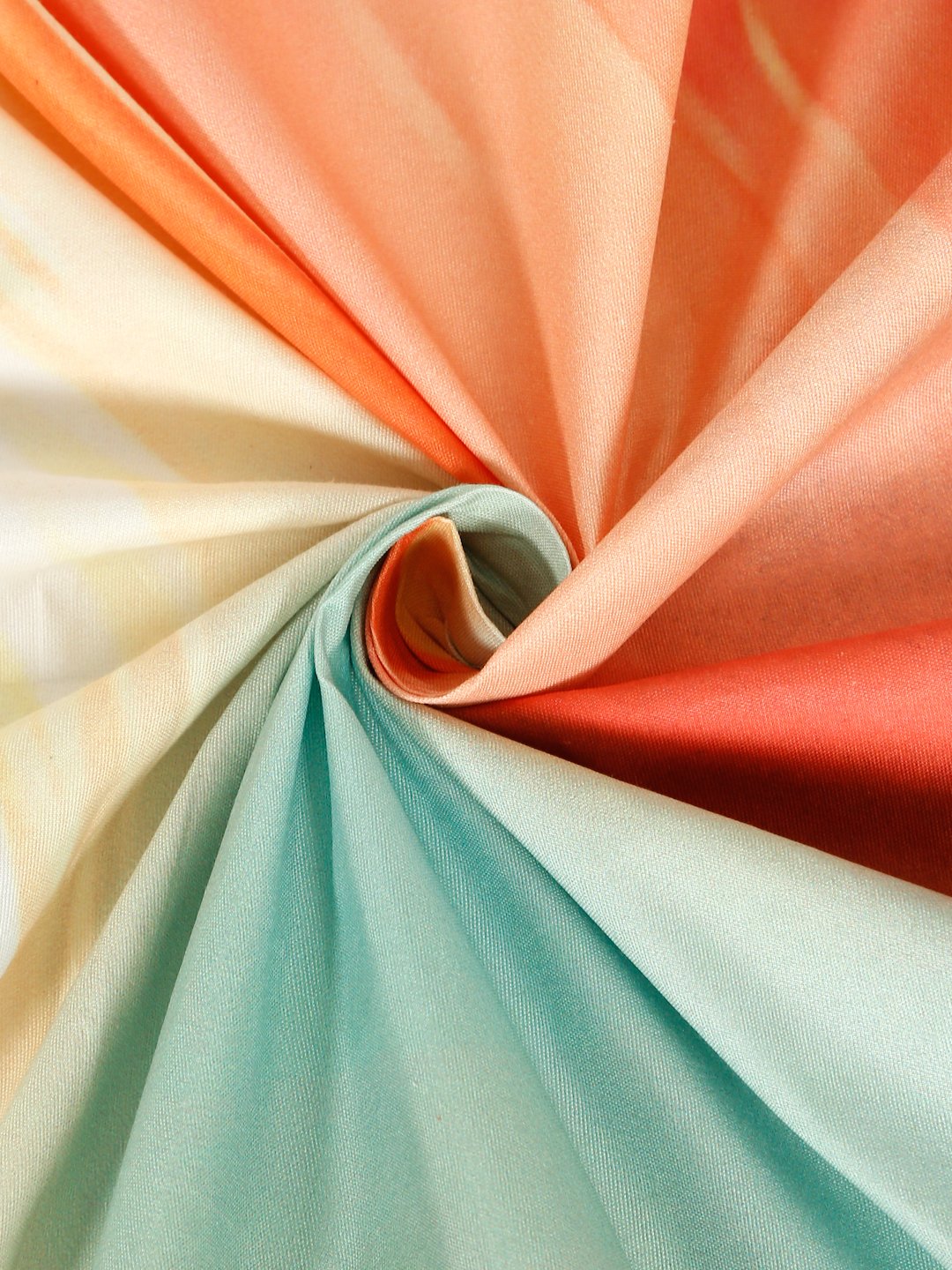 Orange 7D Animal Printed Cotton Blend Double Bedsheet with 2 Pillow Covers