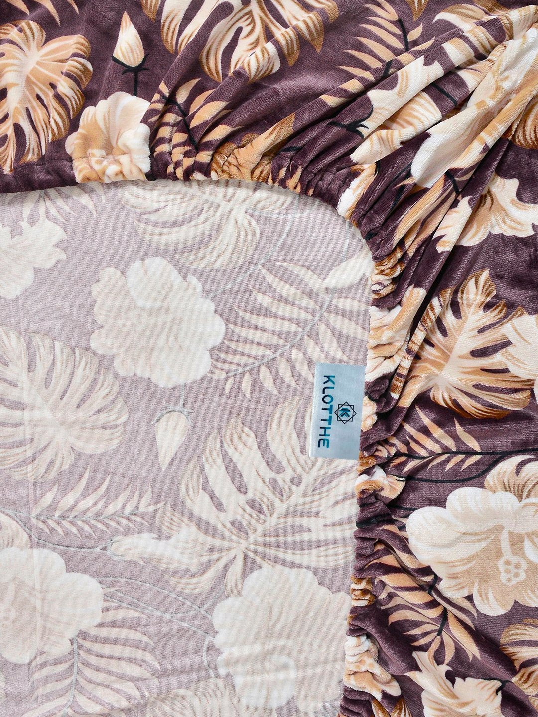 Brown Floral Super King Woolen Fitted Double Bedsheet with 2 Pillow Covers