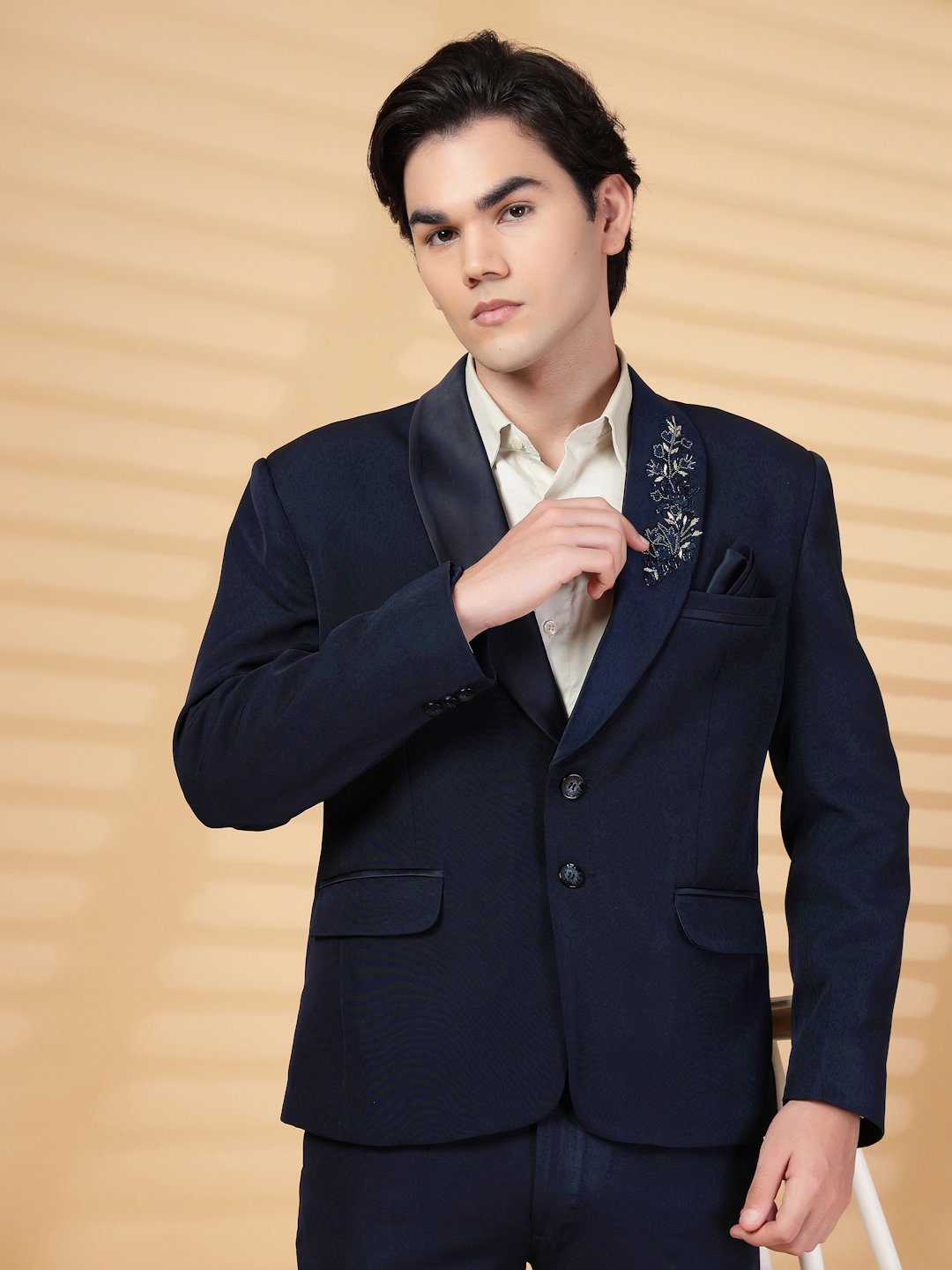 Blue Solid Embroidery Single-Breasted Two-Piece Party Suit