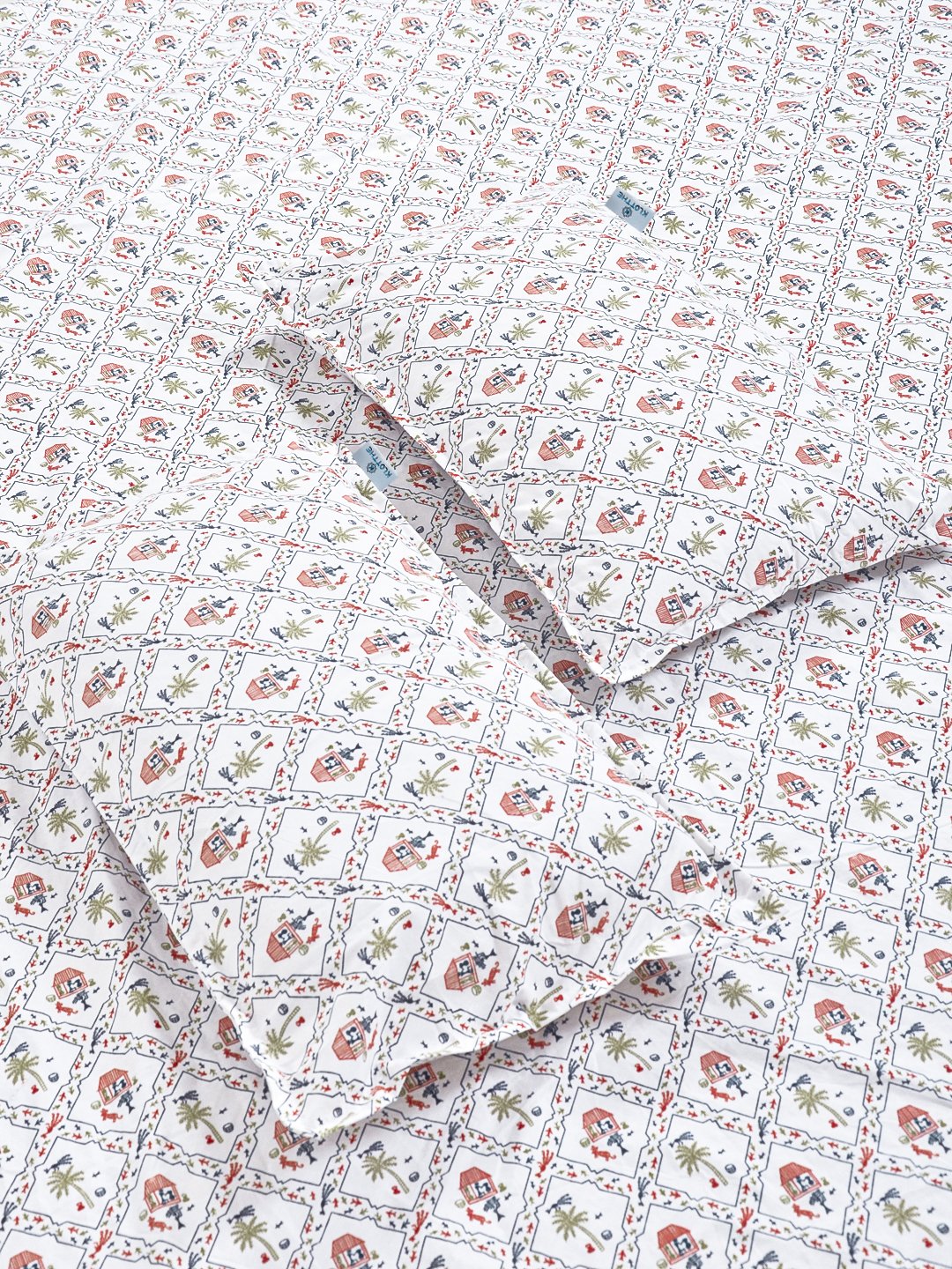 White Floral 300 TC Cotton Blend Double Bedsheet with 2 Pillow Covers