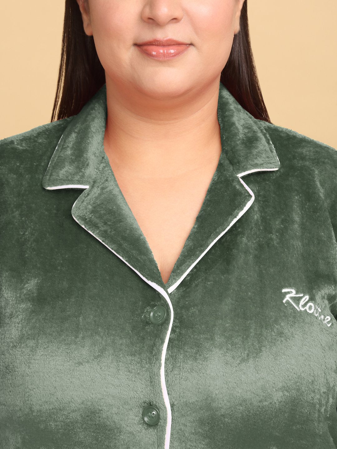 Women Green Solid Plus Size Woolen Night Suit