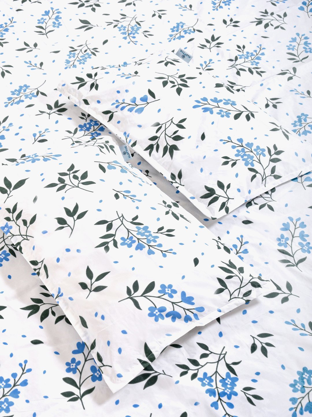 White Floral 300 TC Cotton Blend Double Bedsheet in Book Fold Packing