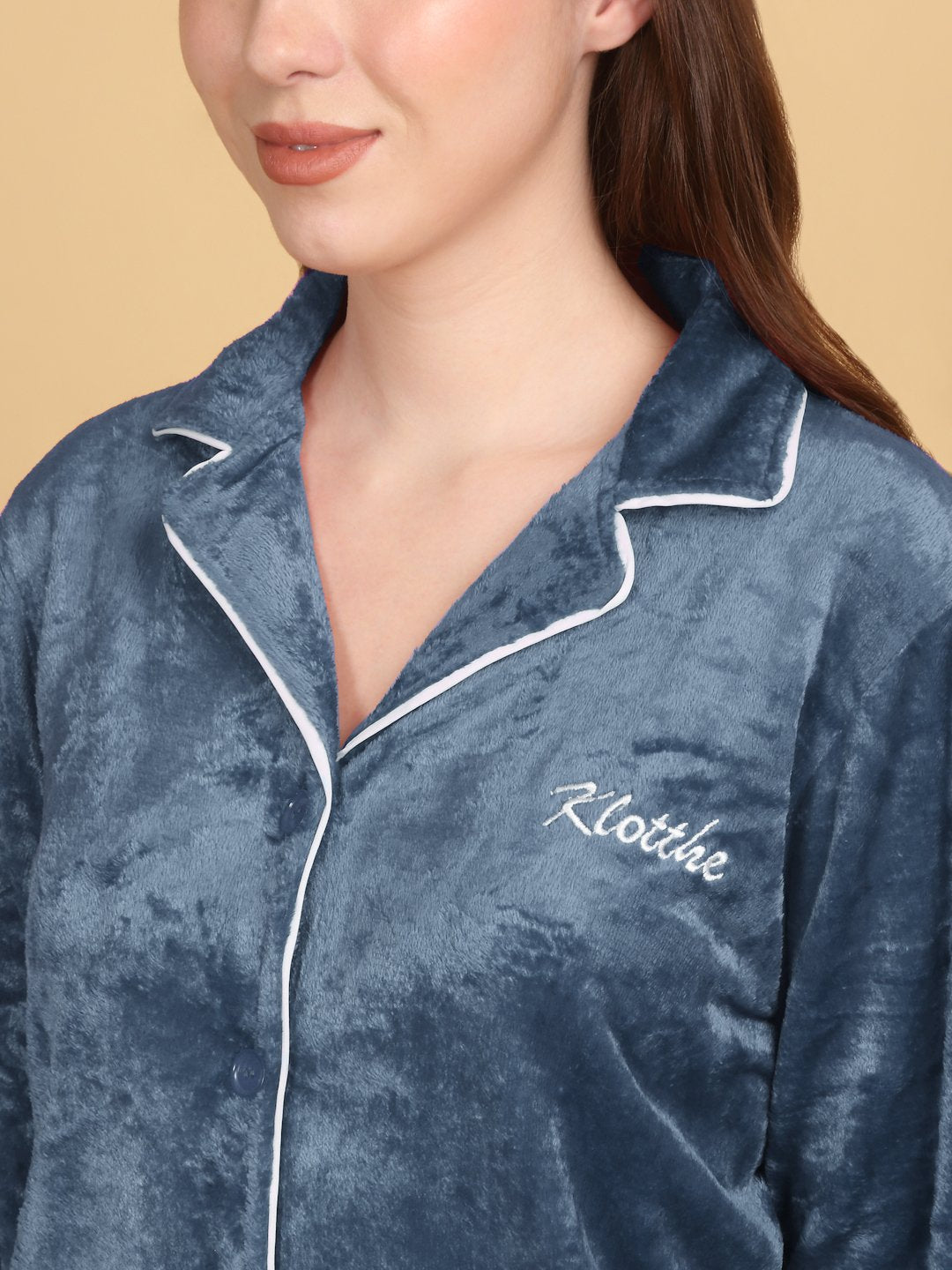 Klotthe Women Turquoise Solid Woolen Night Suit